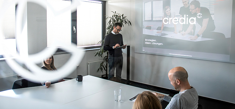 Bei einem gemeinsamen Workshop lernen wir uns kennen und entwickeln neue Ansätze für Marketing und Kommunikation.